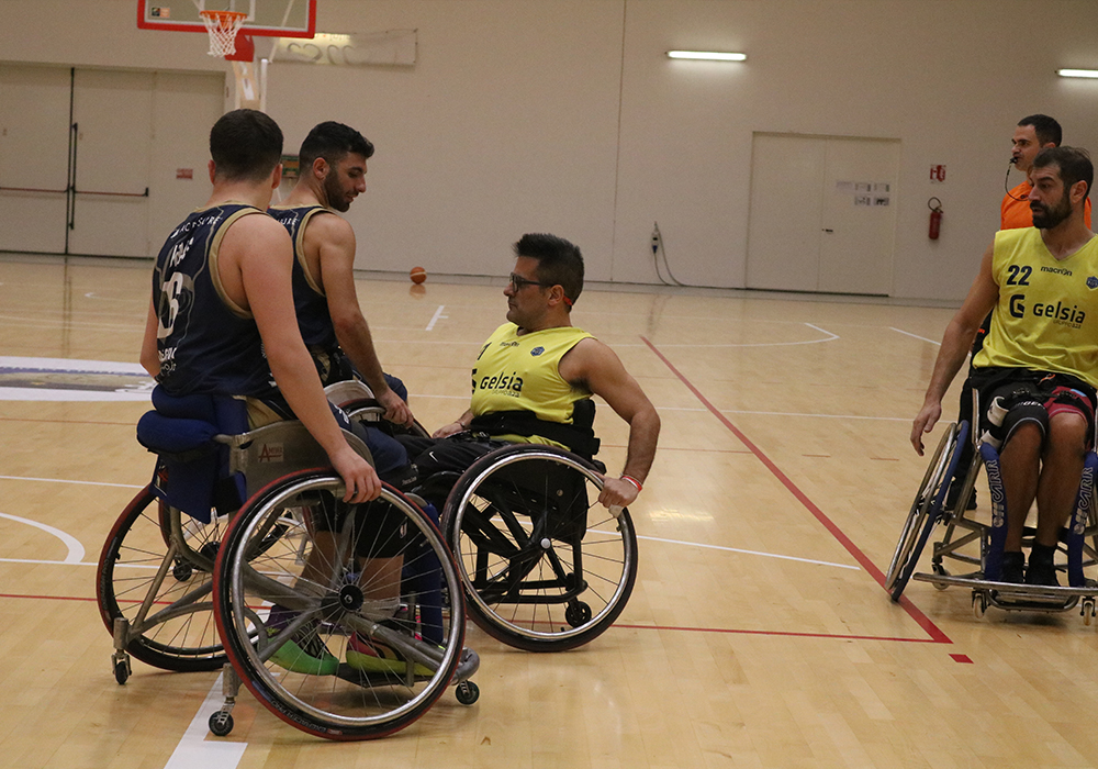 basket in carrozzina